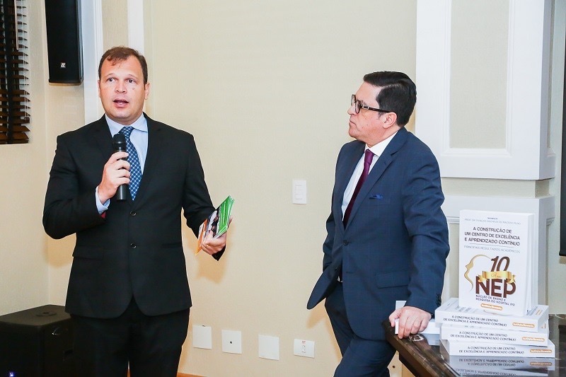 Mauro Castro em evento do Núcleo de Ensino e Pesquisa do Hospital IPO